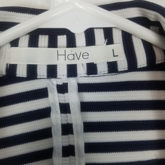 Have black and white striped Blazer - Picture 5 of 6